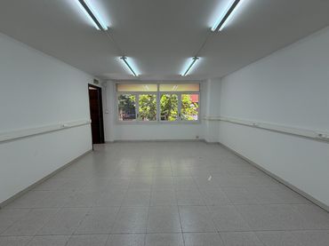Business premises to rent in Carrer de Barcelona 36