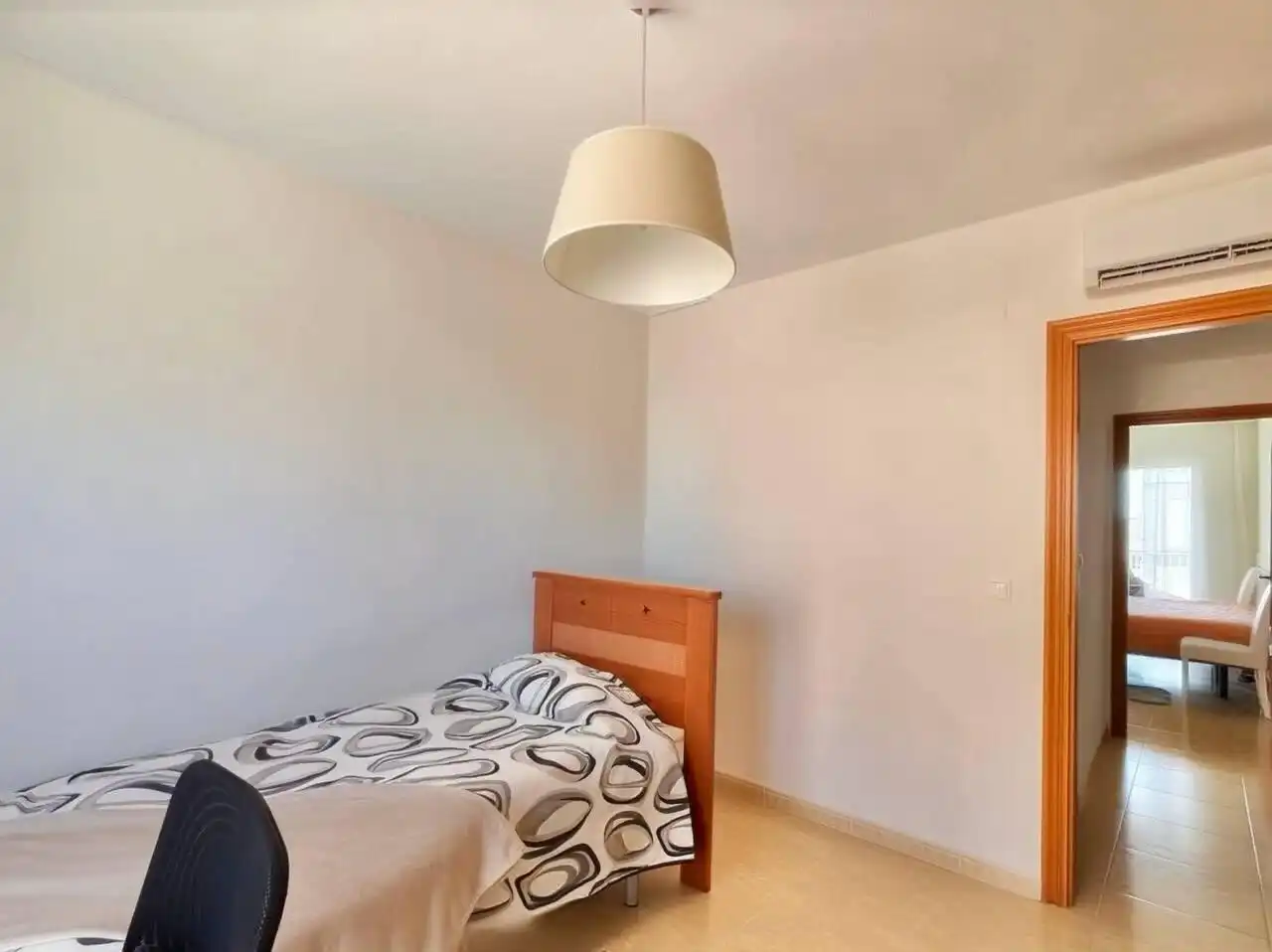 Habitación de Ático de alquiler en Orihuela con Aire acondicionado, Terraza y Amueblado