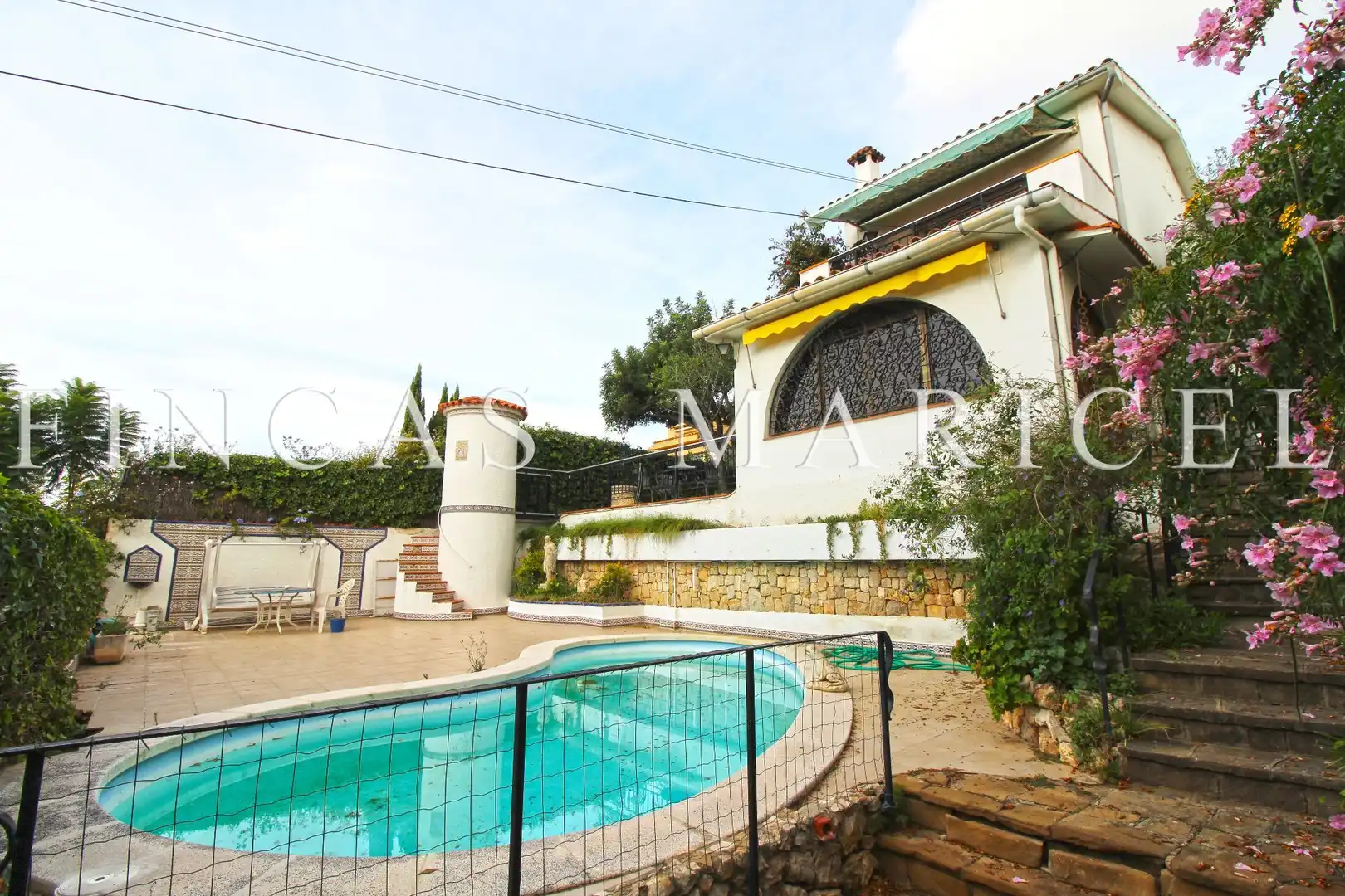 Vista exterior de Casa o chalet en venta en Sitges con Aire acondicionado, Calefacción y Jardín privado