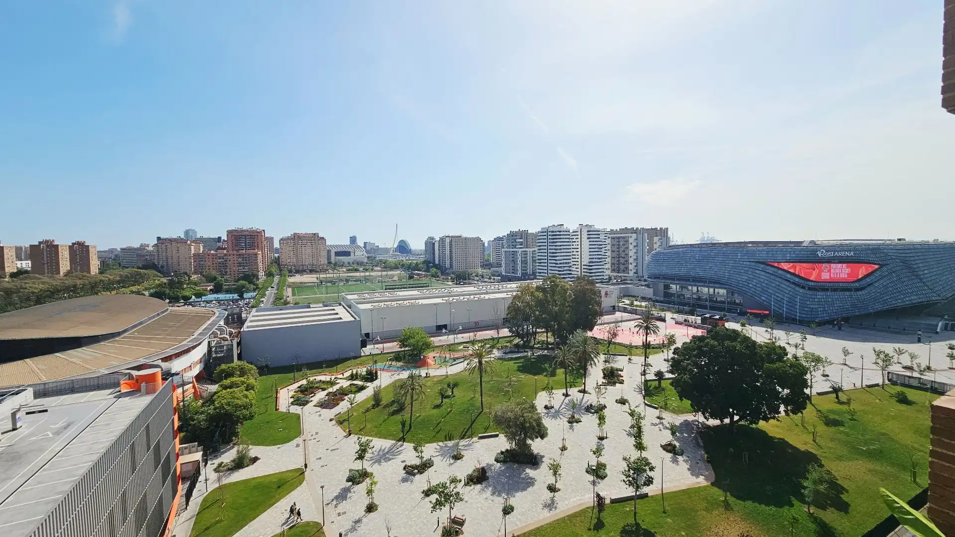 Vista exterior de Piso en venta en Valencia con Aire acondicionado y Terraza