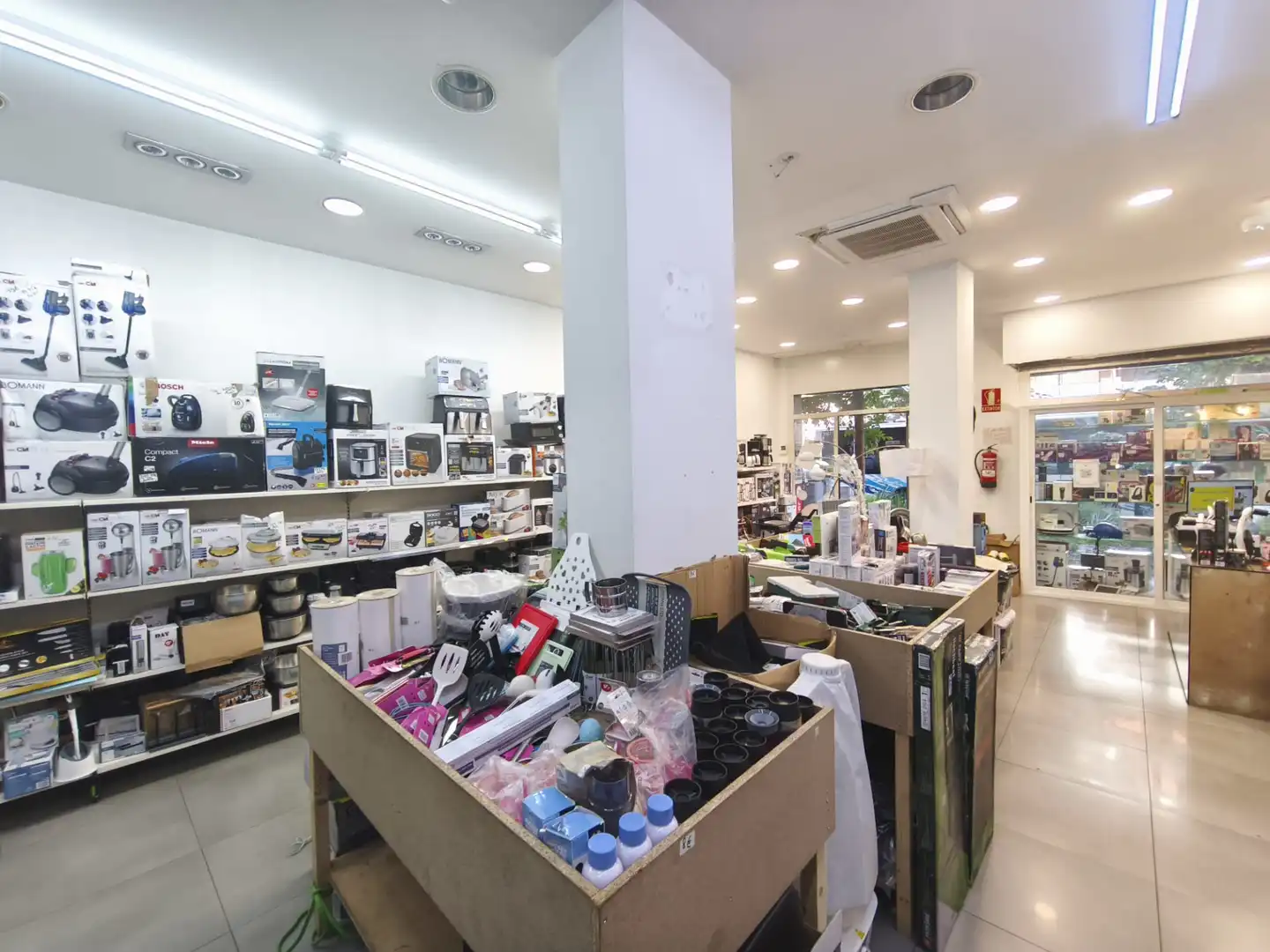 Business premises for sale in Avinguda Sant Esteve, imagen 6