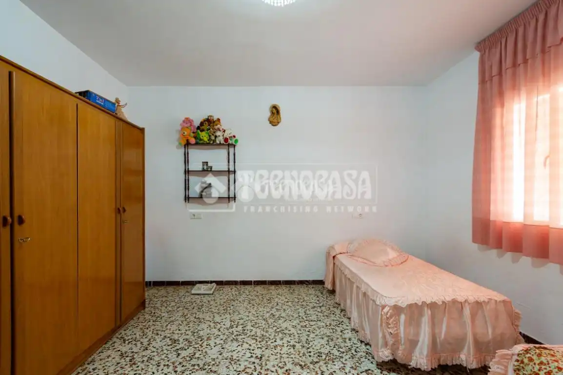 Casa rústica amb jardí en venda a Cútar, imagen 14