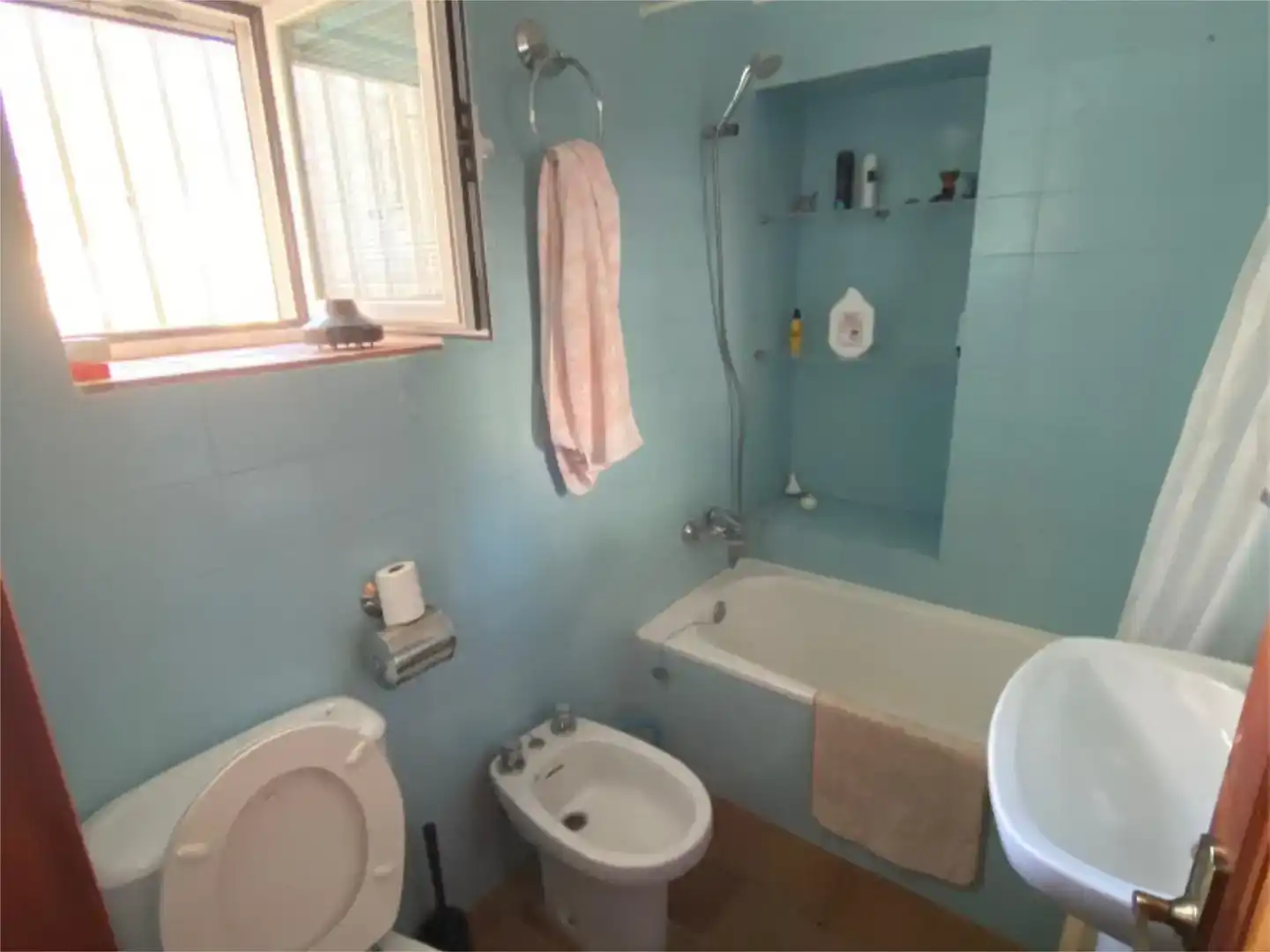 Badezimmer von Maisonette zum Verkauf in Abrucena mit Klimaanlage, Abstellraum und Möbliert