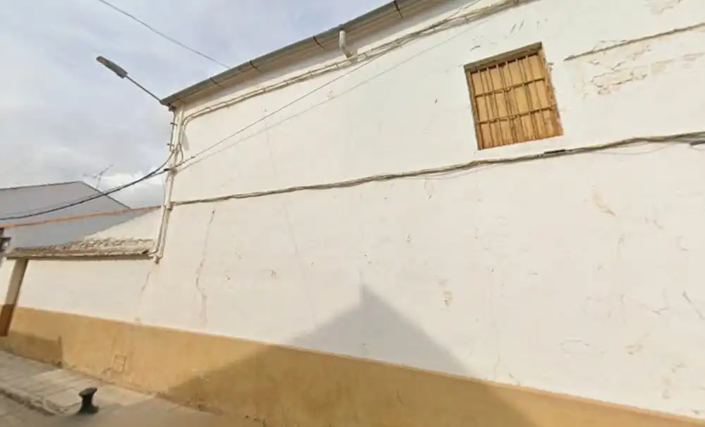 Chalet en venta en C/ Erillas
