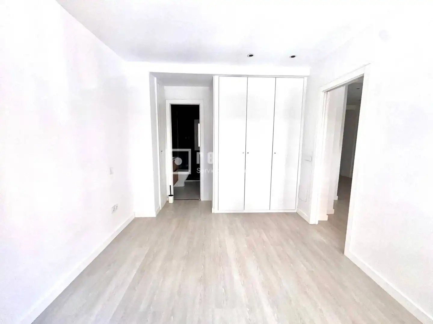 Bedroom of Flat for rent in Madrid  with Air Conditioner and Heating