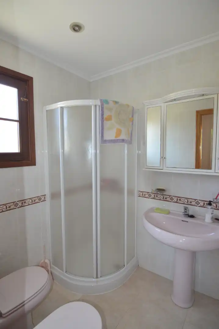 Bathroom of Houses for sale in Sanxenxo  with Heating, Private garden and Terrace