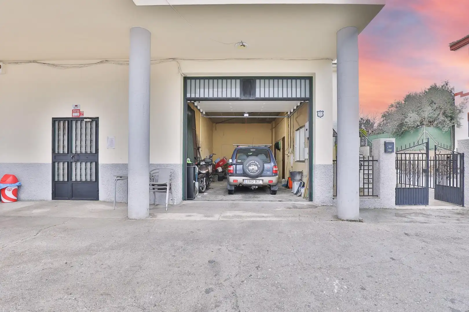 Parking of Houses for sale in Lecrín