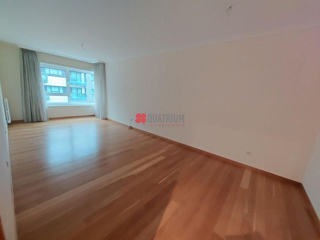 Sala d'estar de Pis de lloguer en Santiago de Compostela  amb Calefacció i Traster