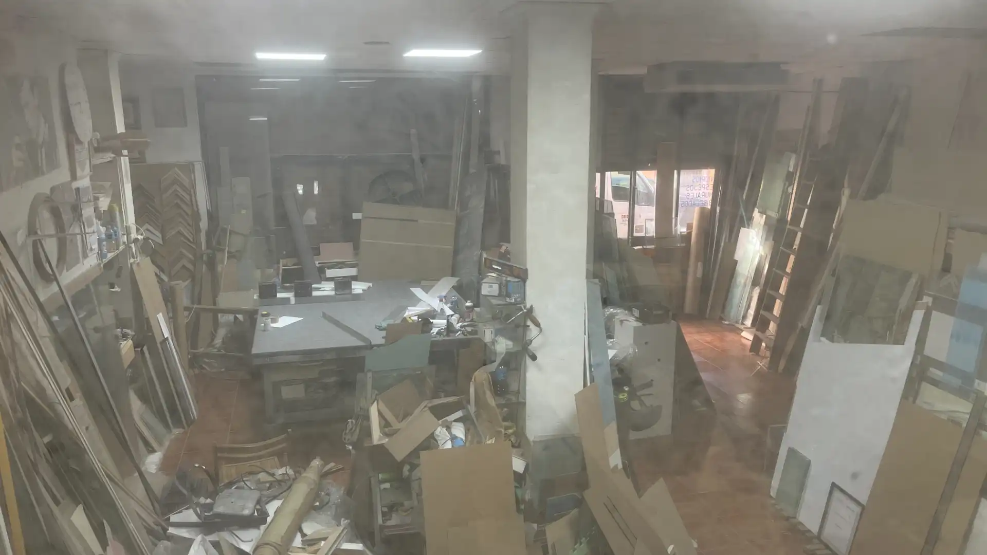 Commercial properties for sale in Valencia  with Air Conditioner
