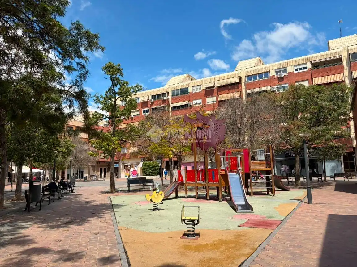 Flat with terrace for sale in Florida - Ciudad de Asís, imagen 16