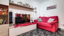 Living room of Attic for sale in L'Hospitalet de Llobregat  with Air Conditioner and Terrace