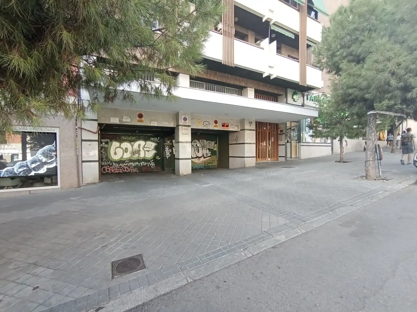 Außenansicht von Garage zur Miete in Arganzuela