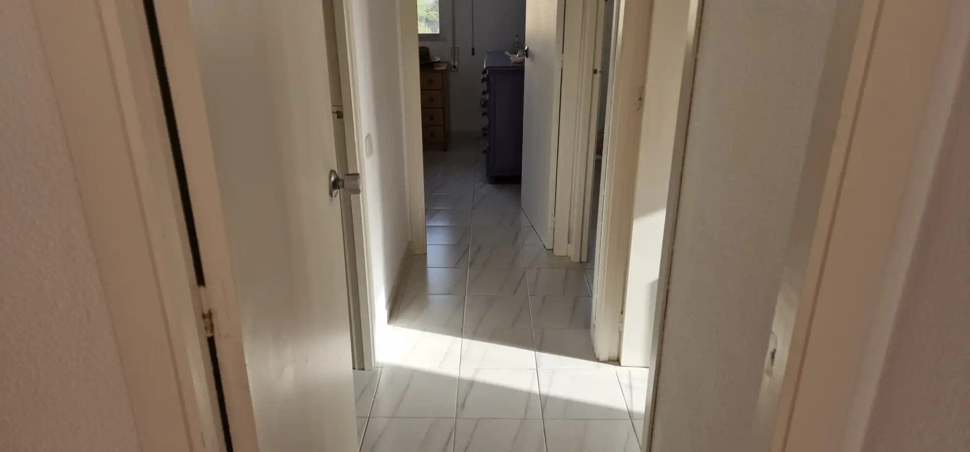 Wohnung zum Verkauf in Isla Cristina mit Terrasse, Möbliert und Mikrowelle