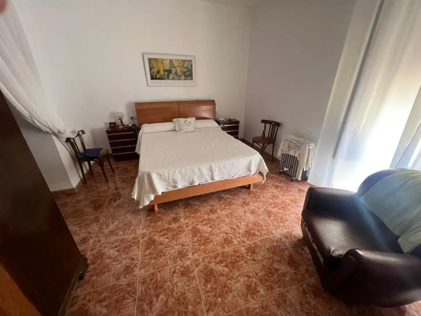 Dormitori de Casa o xalet en venda en Almadén amb Calefacció, Jardí privat i Moblat
