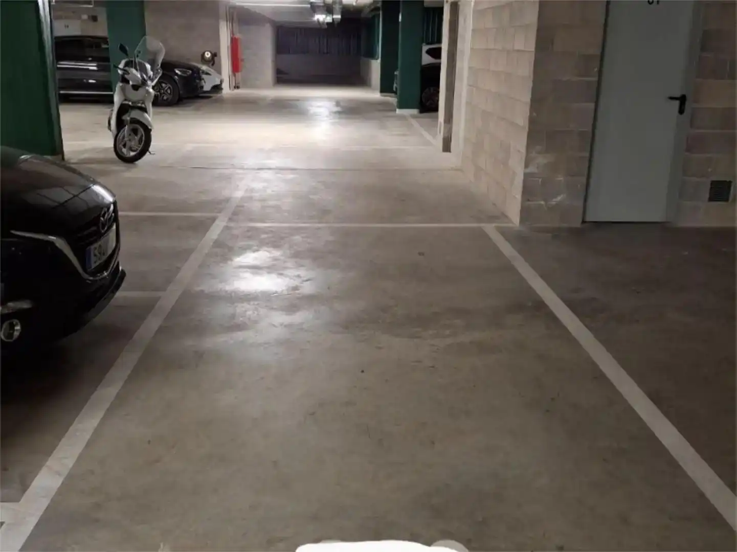 Parking of Garage for rent in Finestrelles