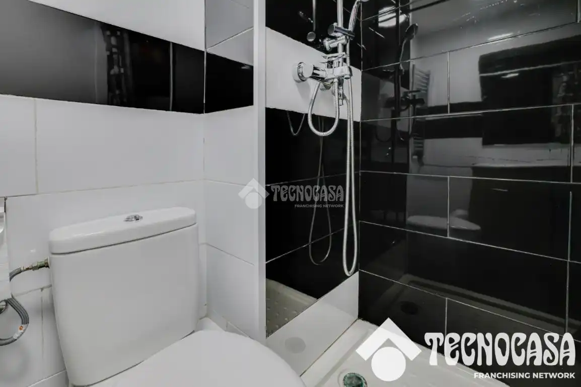 Baño de Piso en venta en Gavà con Aire acondicionado, Calefacción y Terraza