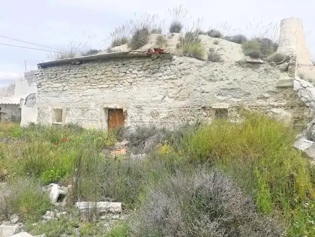 Vista exterior de Casa o xalet en venda en Benamaurel amb Jardí privat
