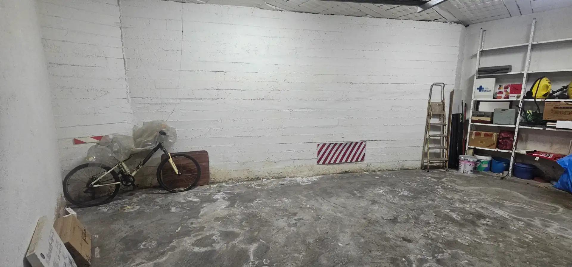 Einzelparkplatz mit Aufzug zum Verkauf in Carrer de Valls 19, imagen 7