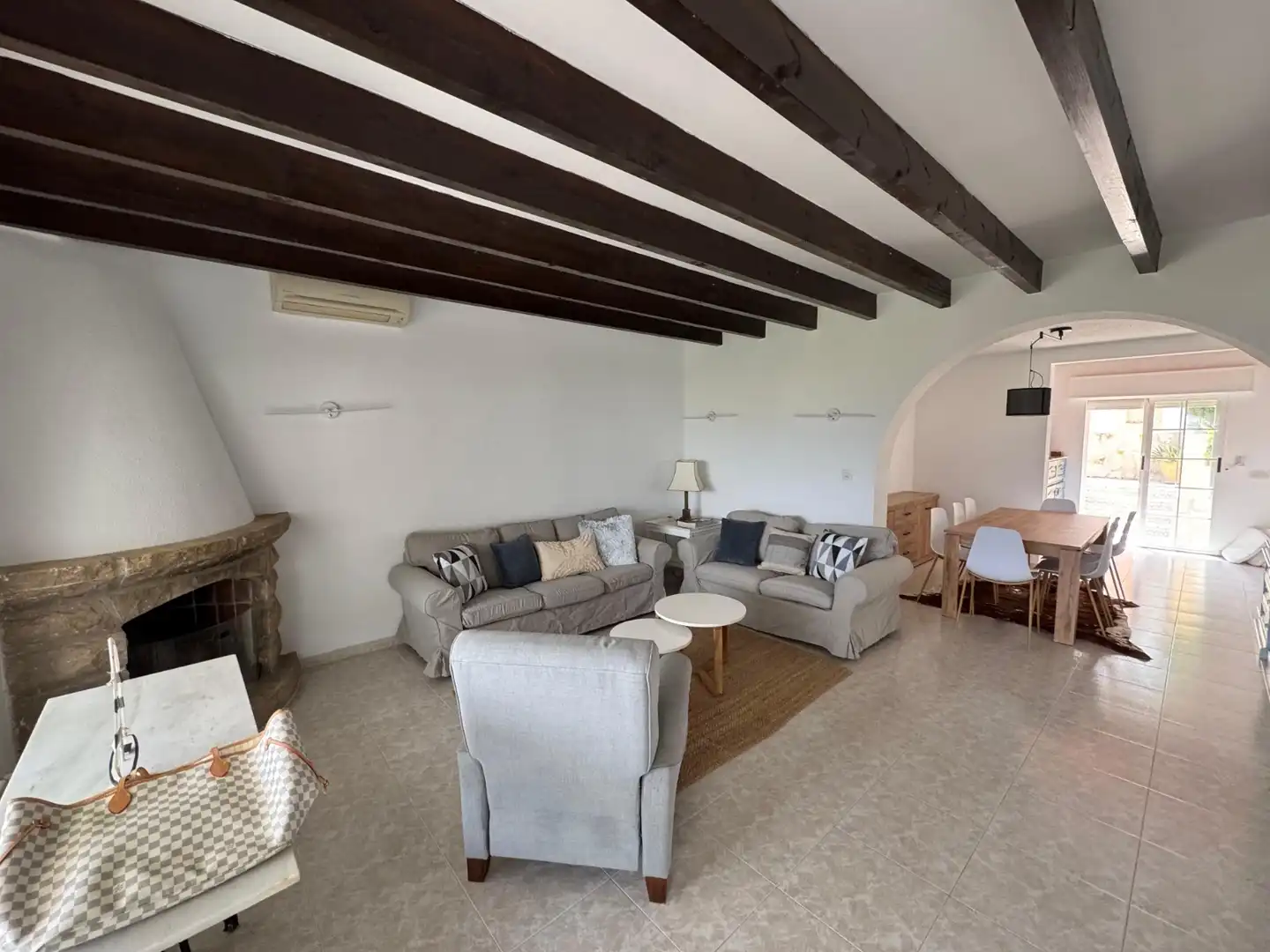 Wohnzimmer von Haus oder Chalet zur Miete in L'Alfàs del Pi mit Klimaanlage, Heizung und Privatgarten