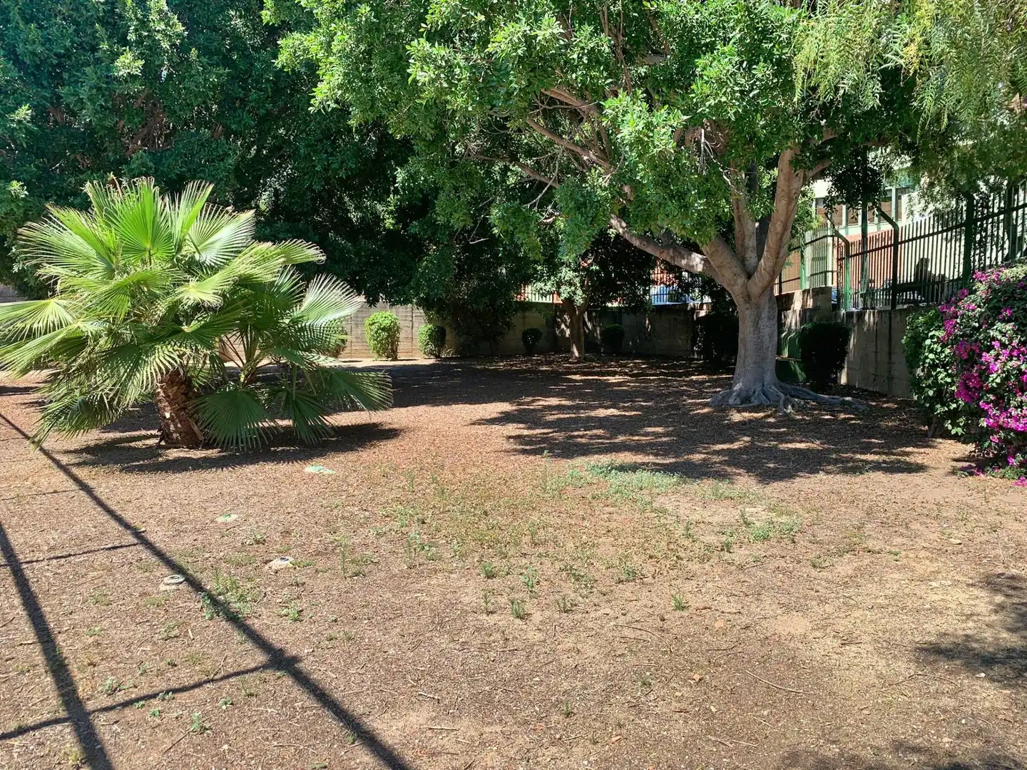Piso en venta en Málaga con Jardín privado, Terraza y Amueblado
