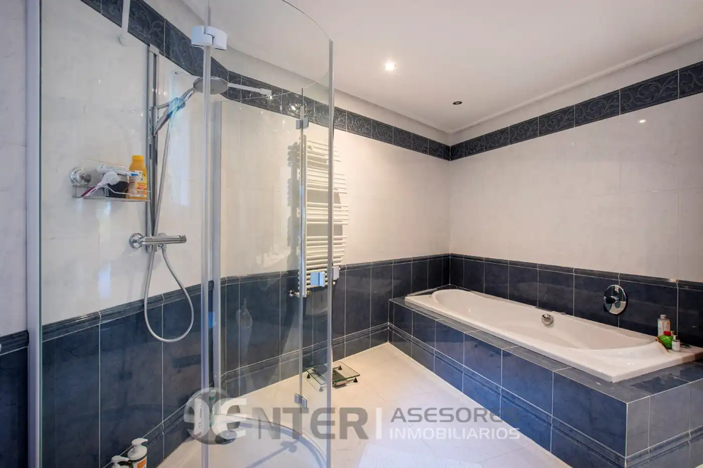 Villa mit Pool zum Verkauf in Gilet, imagen 22