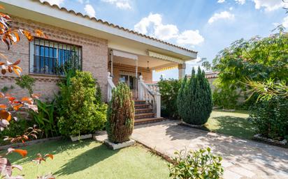 Jardí de Casa o xalet en venda en Escalona amb Terrassa i Piscina