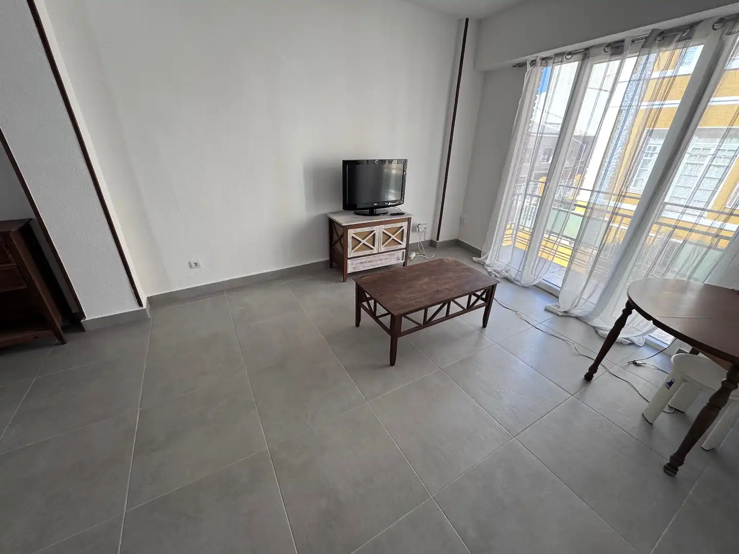 Sala de estar de Piso en venta en Villena con Terraza, Trastero y Balcón