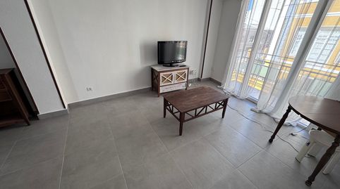 Foto 2 de Piso en venta en Calle Colon, Las Cruces, Villena