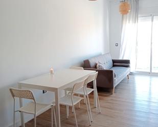 Wohnzimmer von Wohnung miete in Sant Jaume d'Enveja mit Klimaanlage, Heizung und Parkett