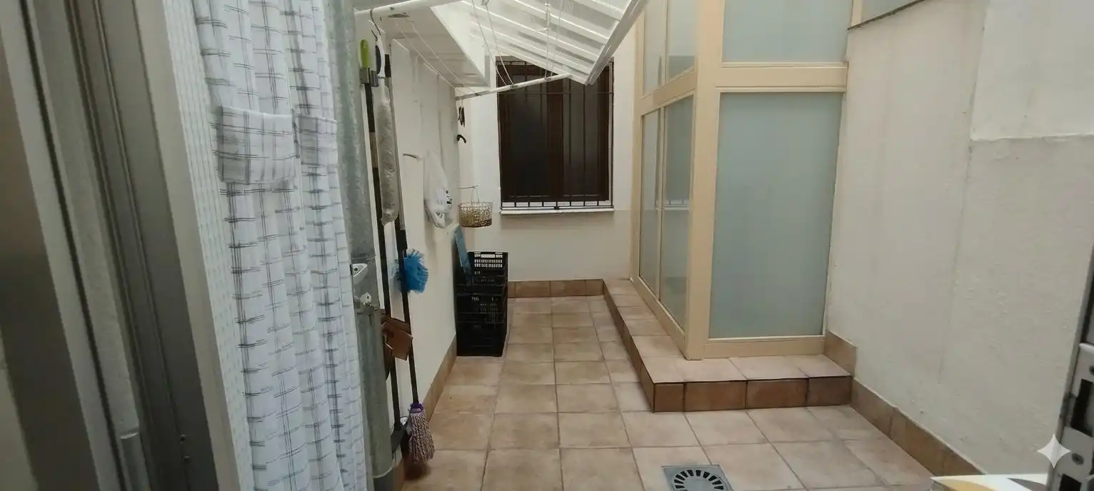Piso en venta en Segovia con Calefacción, Trastero y Amueblado