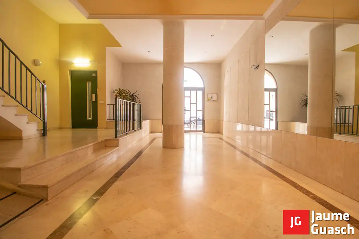 Flat with lift for sale in Centre, imagen 25