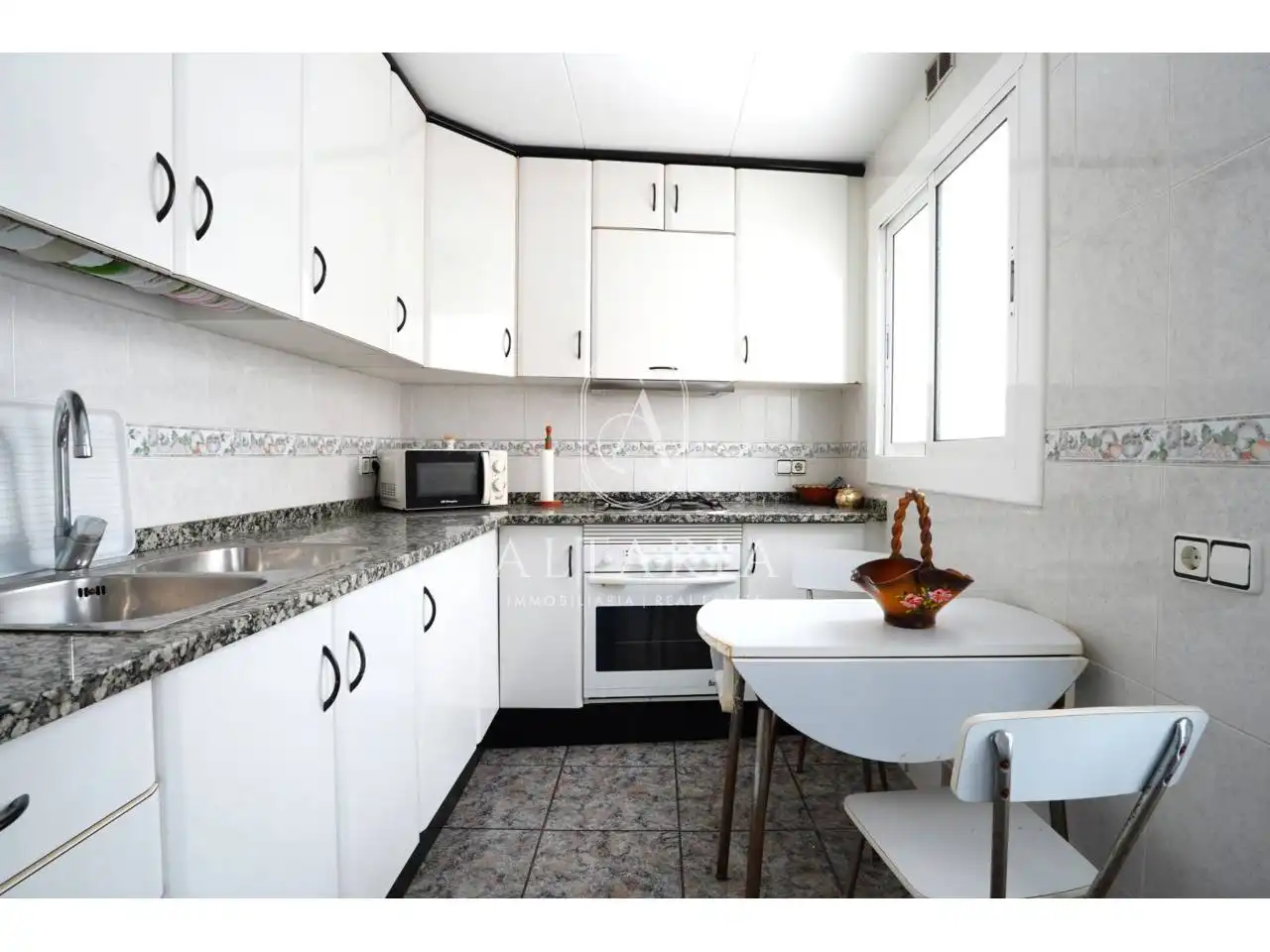 Cocina de Casa o chalet en venta en Malgrat de Mar con Calefacción, Jardín privado y Terraza