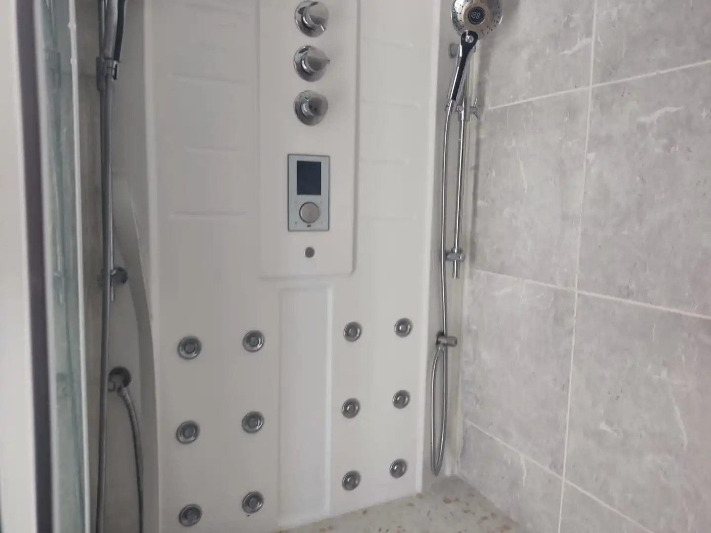 Baño de Piso en venta en Roses con Jardín privado, Terraza y Amueblado