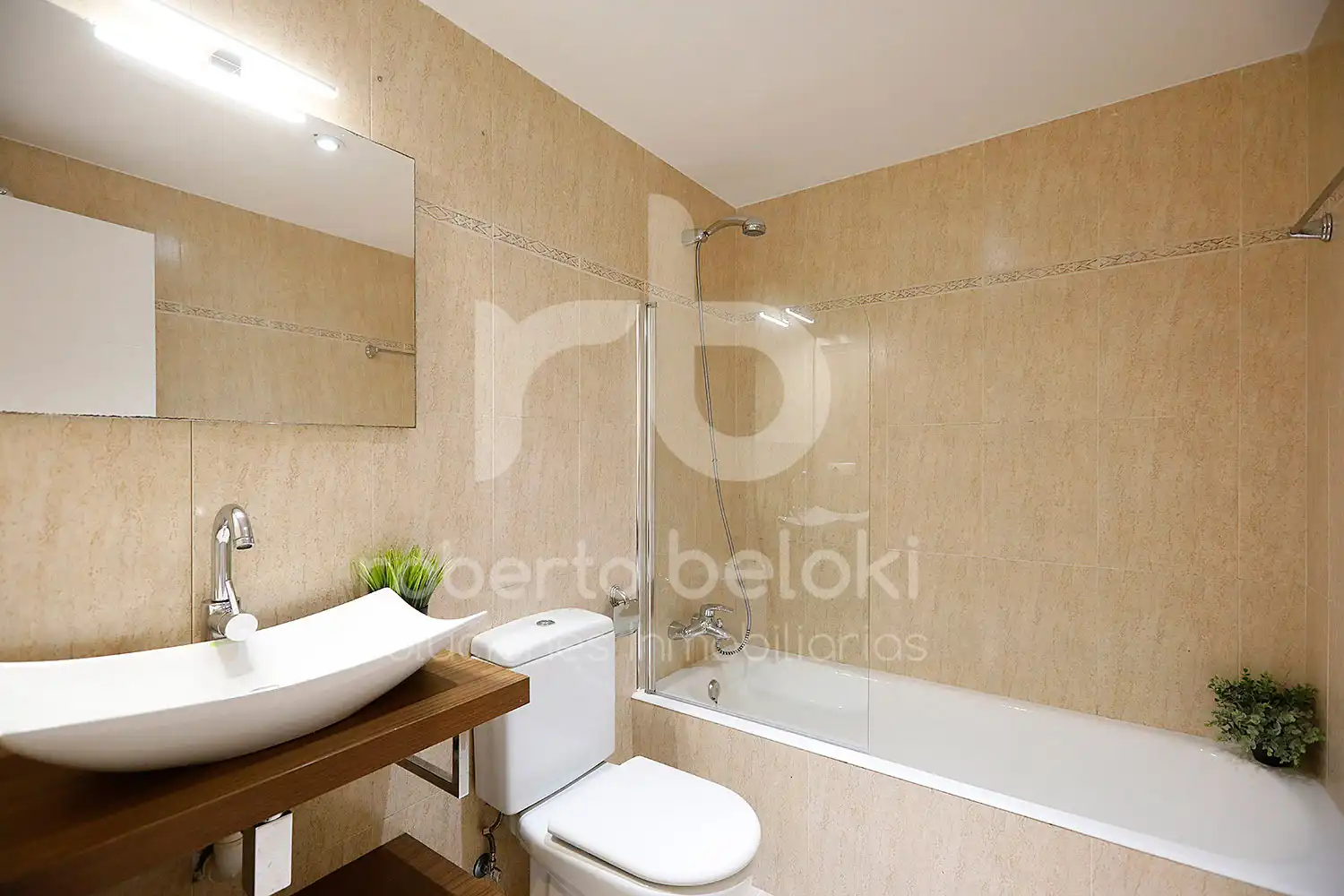 Flat for sale in Jose Antonio Loidi Bizcarrondo Kalea, Palmera - Dumboa - Arbes