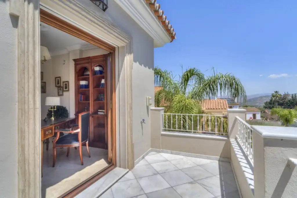 Terraza de Casa o chalet en venta en Alhaurín El Grande con Aire acondicionado, Calefacción y Jardín privado