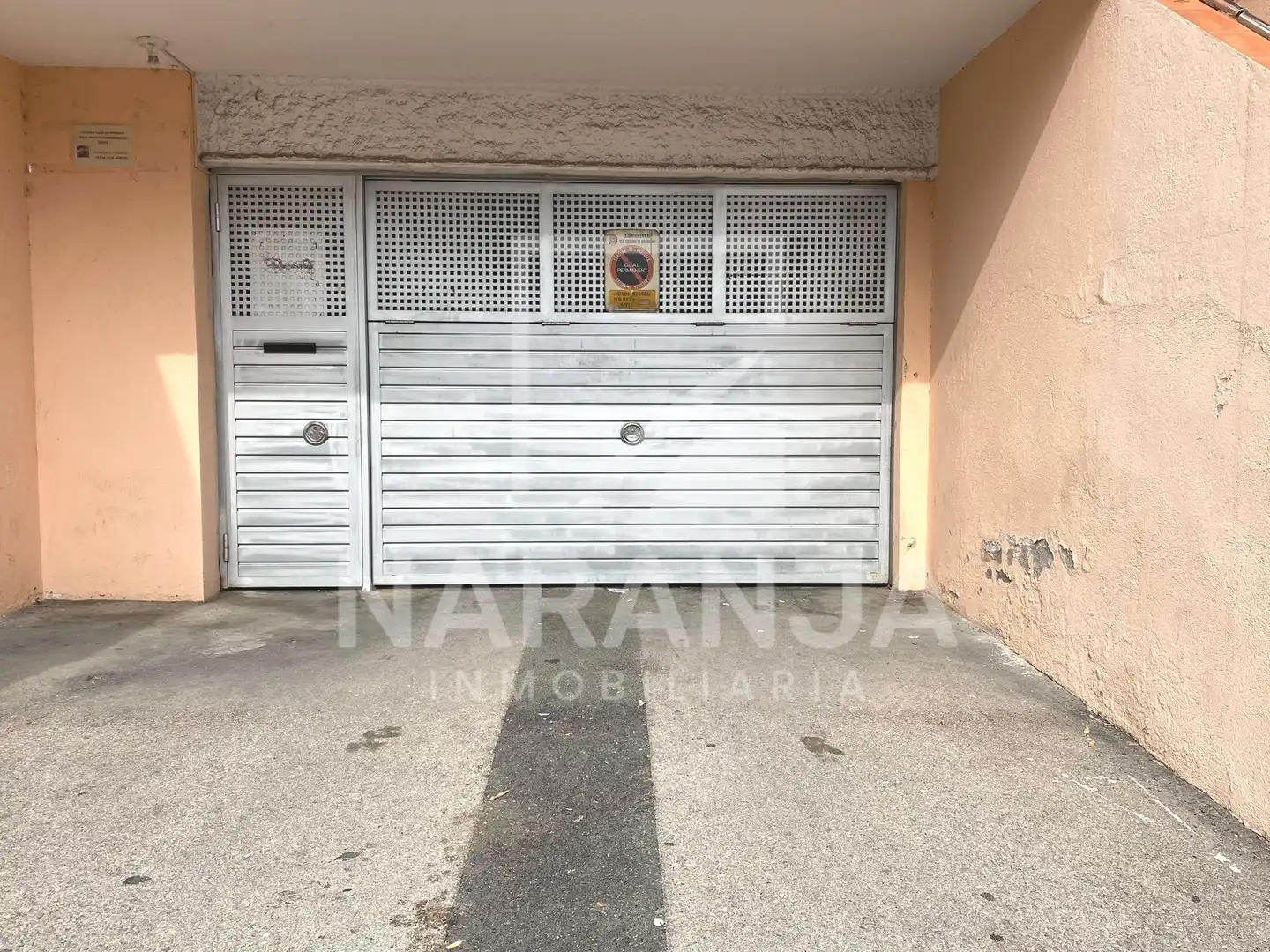 Aparcament de Garatge en venda en Santa Coloma de Gramenet