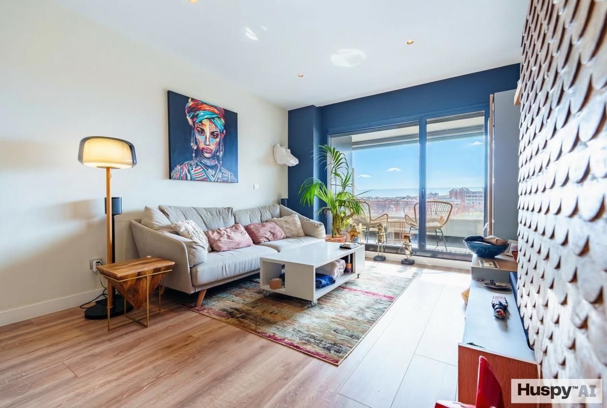 Sala de estar de Piso en venta en  Madrid Capital con Aire acondicionado, Calefacción y Jardín privado