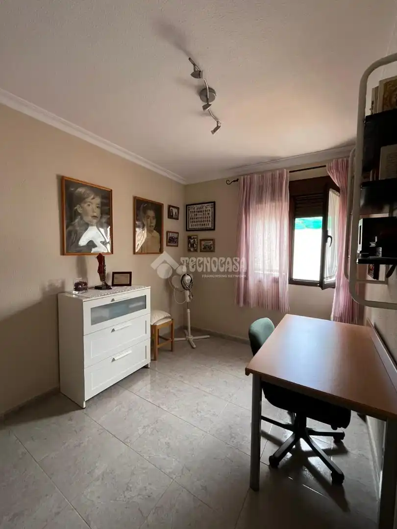 Bedroom of Detached homes for sale in Alcalá de Guadaira  with Air Conditioner, Heating and Balcony