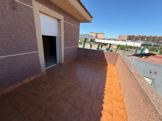 Terrassa de Casa o xalet en venda en Tarragona amb Jardí privat, Terrassa i Alarma