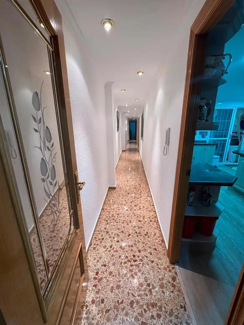 Flat for sale in Torrent  with Air Conditioner, Terrace and Furnished