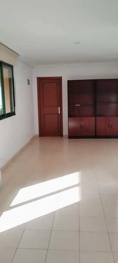 Oficina de alquiler en Cáceres con Aire acondicionado y Terraza