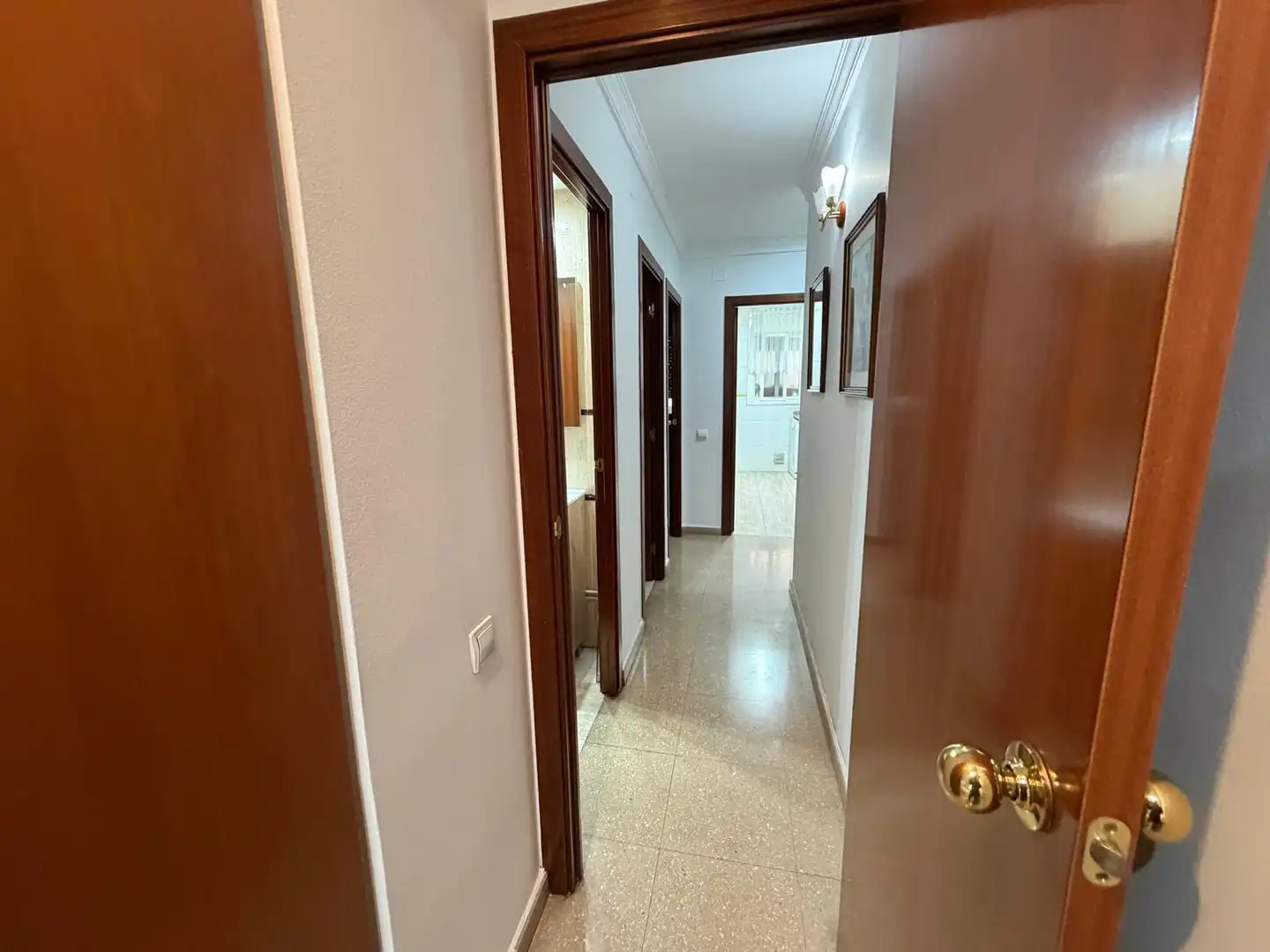 Flat for rent in Rubí  with Air Conditioner, Furnished and Oven