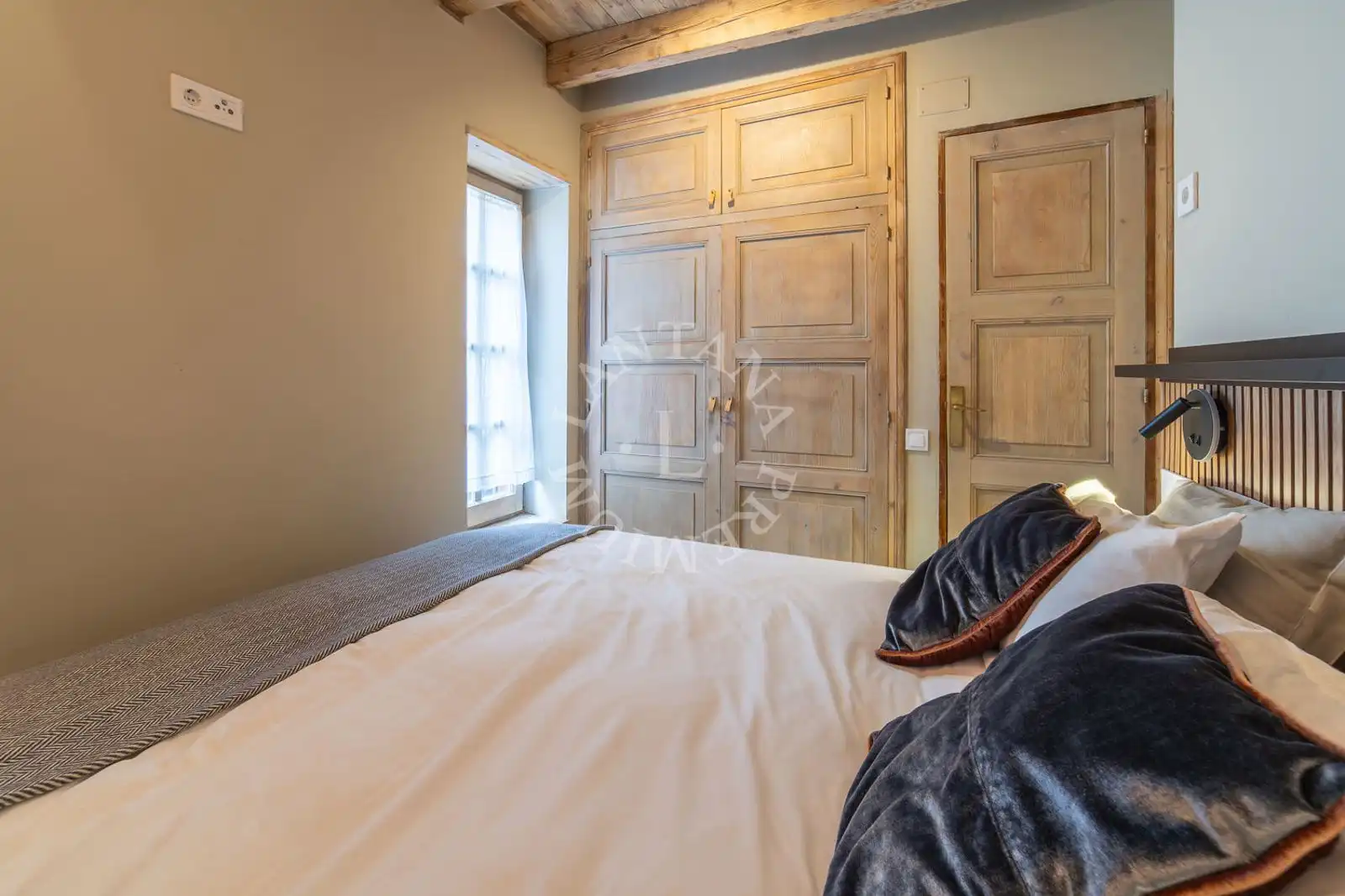 Bedroom of Flat for sale in Naut Aran  with Heating and Storage room