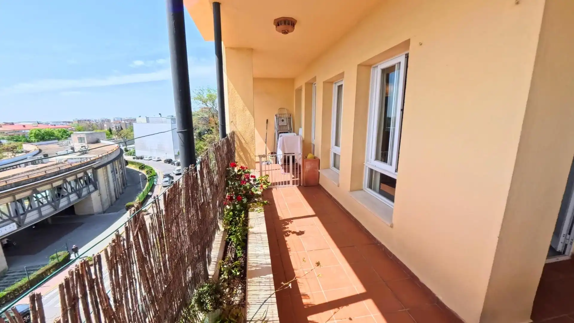 Apartments for rent in Calle SANTA MARIA (LA), Ciudad Expo