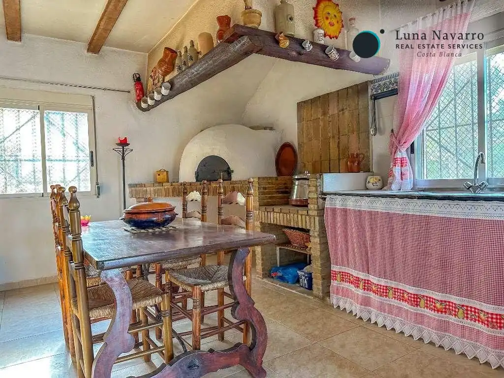 Cocina de Casa o chalet en venta en Confrides con Calefacción, Jardín privado y Terraza