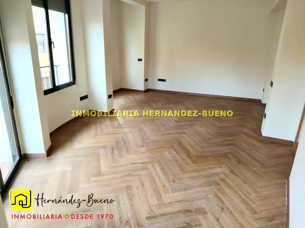 Geschaftsraum zur Miete in Salamanca, Salamanca