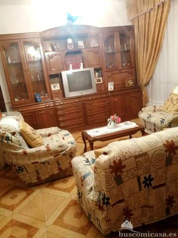 Casa-chalet en Venta en Industrial en Torreblascopedro