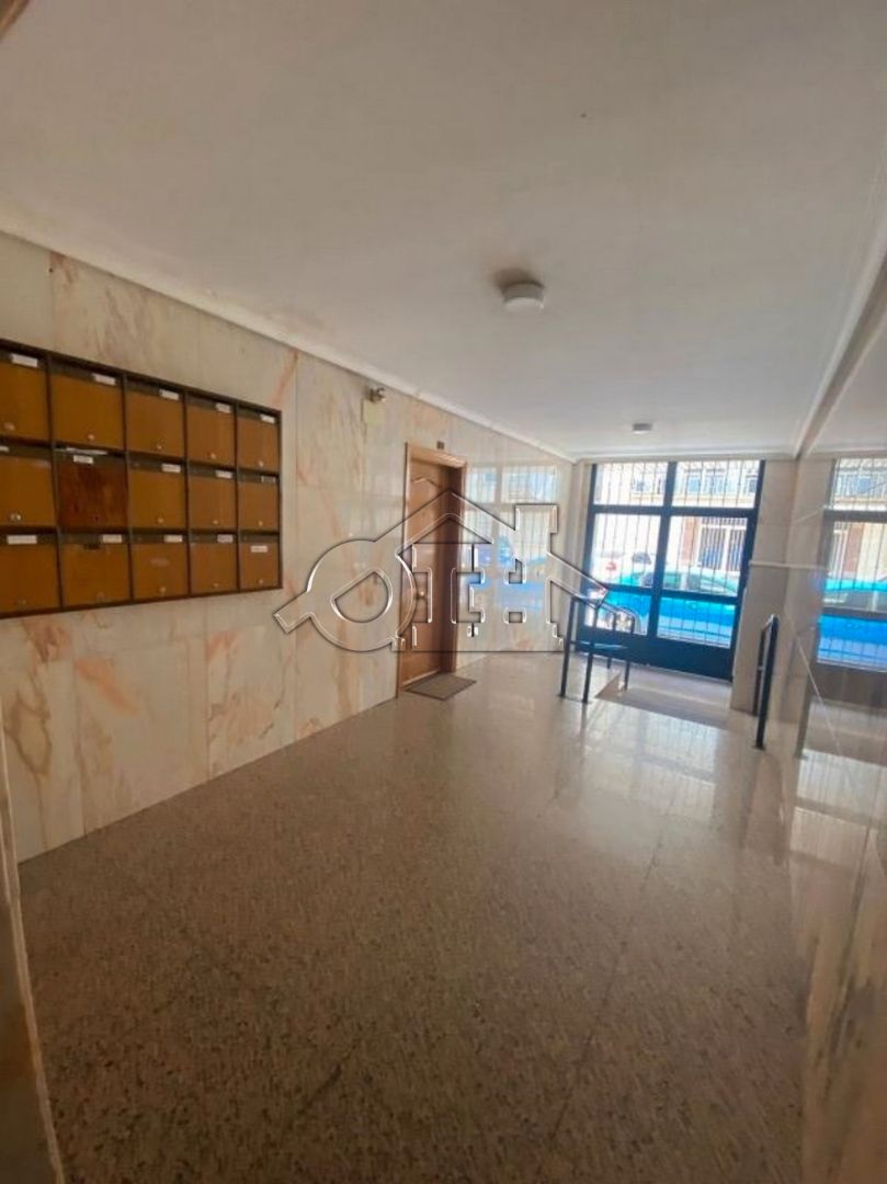 Piso en venta en Calle Gabriela Mistral