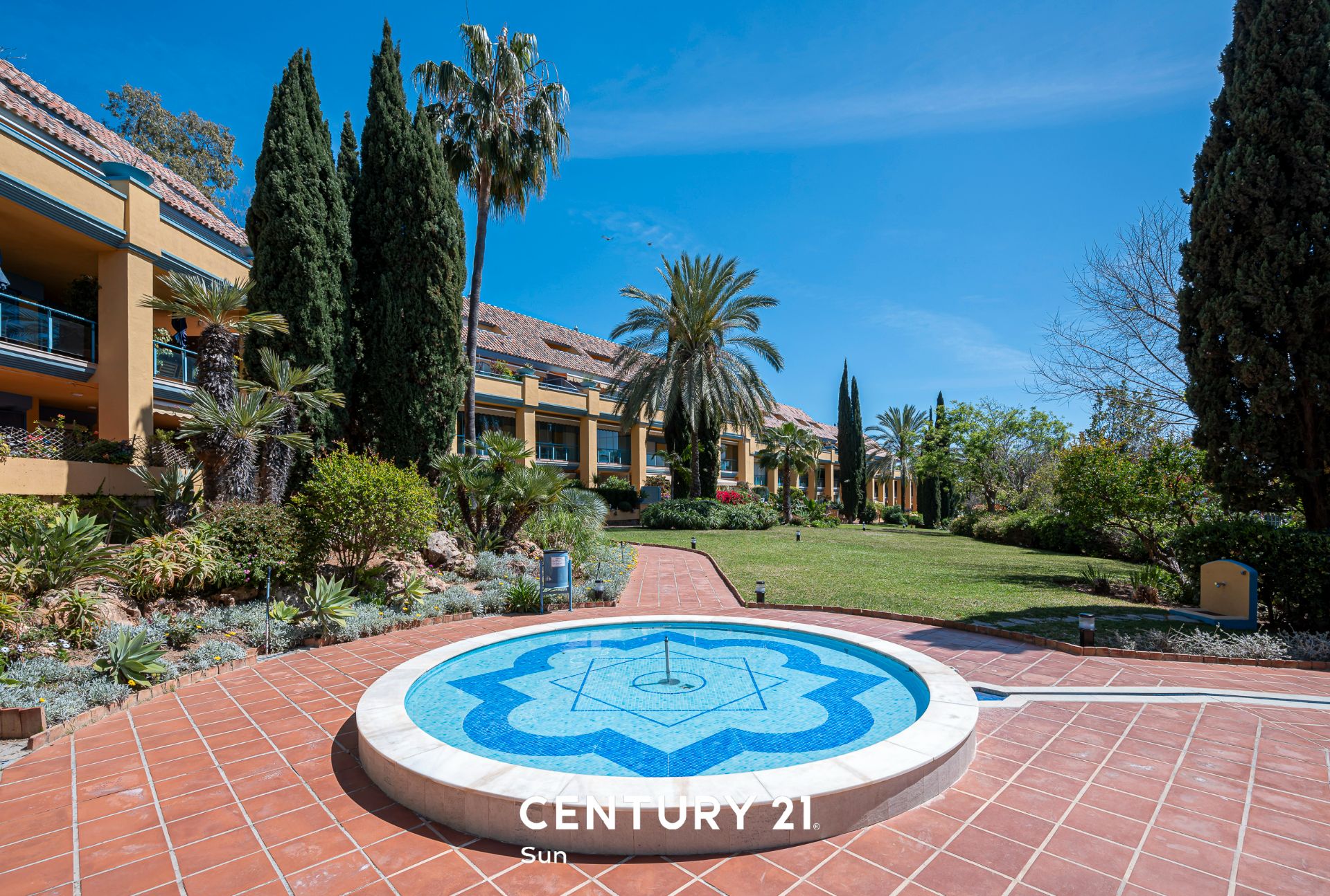 Jardí de Àtic en venda en Marbella amb Aire condicionat, Calefacció i Terrassa