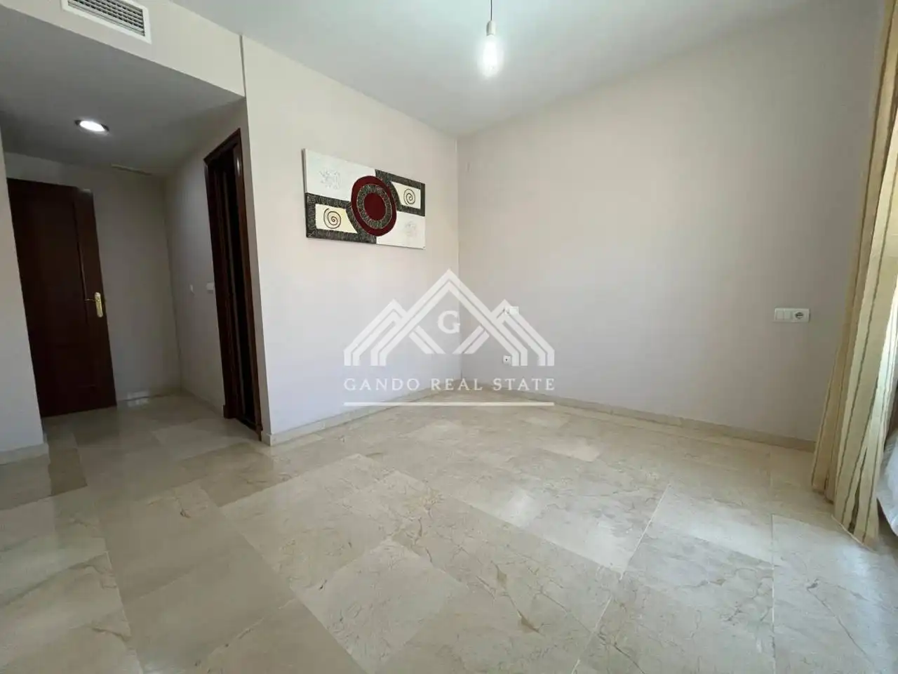 Houses for sale in Dos Hermanas  with Air Conditioner